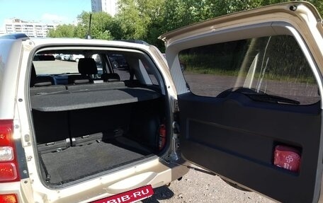 Suzuki Grand Vitara, 2010 год, 890 000 рублей, 10 фотография