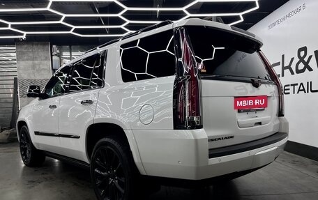 Cadillac Escalade IV, 2020 год, 5 999 999 рублей, 5 фотография
