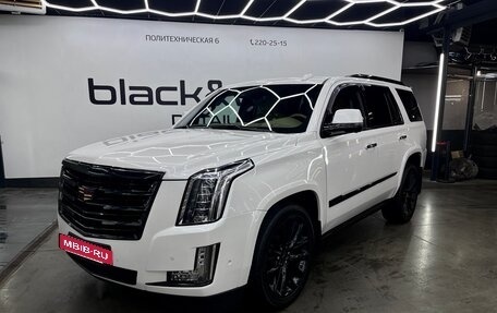 Cadillac Escalade IV, 2020 год, 5 999 999 рублей, 3 фотография