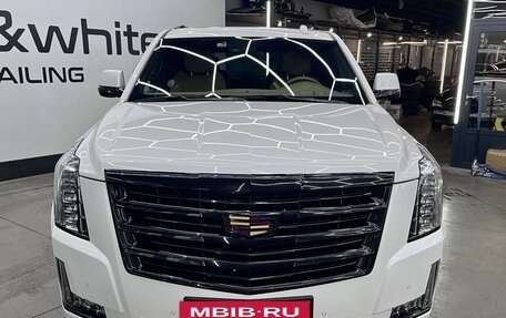 Cadillac Escalade IV, 2020 год, 5 999 999 рублей, 2 фотография