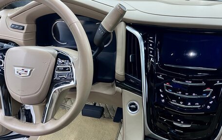 Cadillac Escalade IV, 2020 год, 5 999 999 рублей, 16 фотография
