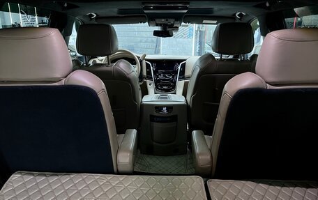 Cadillac Escalade IV, 2020 год, 5 999 999 рублей, 26 фотография