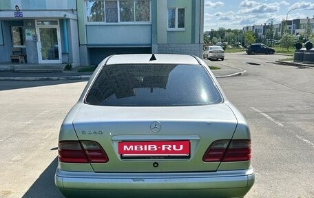 Mercedes-Benz E-Класс, 2000 год, 540 000 рублей, 5 фотография