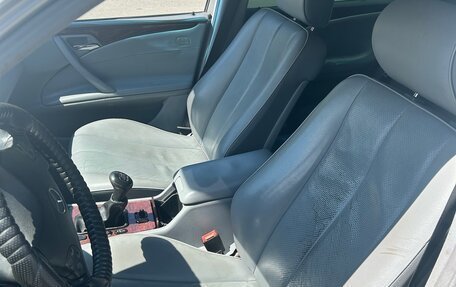 Mercedes-Benz E-Класс, 2000 год, 540 000 рублей, 8 фотография