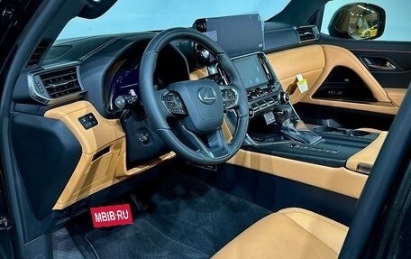 Lexus LX, 2024 год, 21 990 000 рублей, 13 фотография