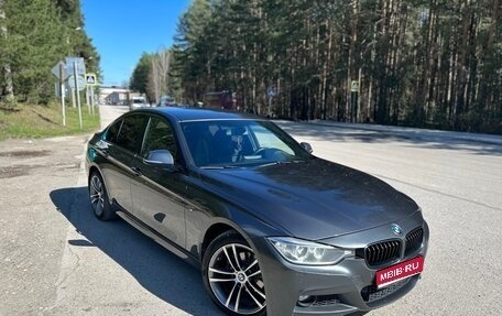 BMW 3 серия, 2015 год, 2 000 000 рублей, 1 фотография