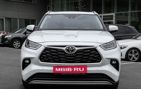 Toyota Highlander, 2025 год, 6 500 000 рублей, 2 фотография