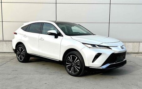 Toyota Venza, 2022 год, 3 790 000 рублей, 3 фотография