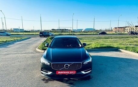 Volvo S90 II рестайлинг, 2017 год, 3 500 000 рублей, 2 фотография