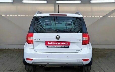 Skoda Yeti I рестайлинг, 2016 год, 1 450 000 рублей, 3 фотография