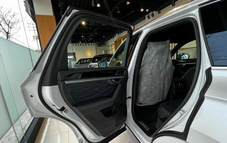 Volkswagen Touareg III, 2024 год, 10 490 000 рублей, 13 фотография
