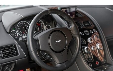 Aston Martin V12 Vantage, 2016 год, 13 950 000 рублей, 3 фотография