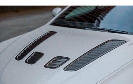 Aston Martin V12 Vantage, 2016 год, 13 950 000 рублей, 12 фотография