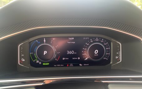 Volkswagen Tiguan II, 2021 год, 5 100 000 рублей, 16 фотография