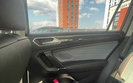 Volkswagen Tiguan II, 2021 год, 5 100 000 рублей, 11 фотография