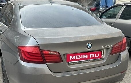 BMW 5 серия, 2012 год, 1 240 000 рублей, 7 фотография