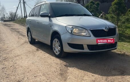Skoda Fabia II, 2012 год, 573 000 рублей, 4 фотография