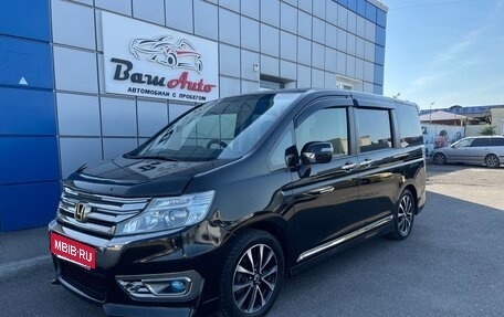 Honda Stepwgn IV, 2014 год, 1 997 000 рублей, 2 фотография