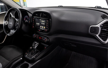 KIA Soul III, 2020 год, 1 677 000 рублей, 16 фотография
