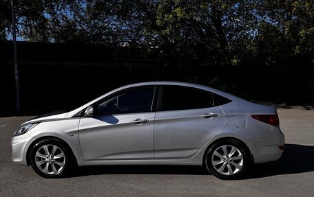 Hyundai Solaris II рестайлинг, 2013 год, 860 000 рублей, 8 фотография
