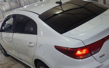 KIA Rio IV, 2019 год, 950 000 рублей, 3 фотография