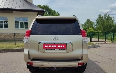 Toyota Land Cruiser Prado 150 рестайлинг 2, 2011 год, 2 950 000 рублей, 7 фотография