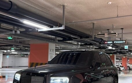 Rolls-Royce Cullinan, 2021 год, 33 990 000 рублей, 4 фотография