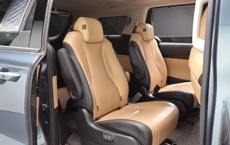 KIA Carnival, 2020 год, 4 000 000 рублей, 13 фотография