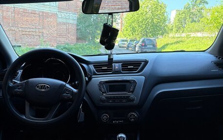 KIA Rio III рестайлинг, 2011 год, 1 000 000 рублей, 9 фотография