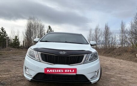 KIA Rio III рестайлинг, 2011 год, 1 000 000 рублей, 7 фотография