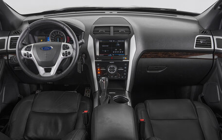 Ford Explorer VI, 2013 год, 1 679 000 рублей, 10 фотография