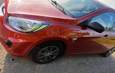 Hyundai Solaris II рестайлинг, 2013 год, 860 000 рублей, 1 фотография