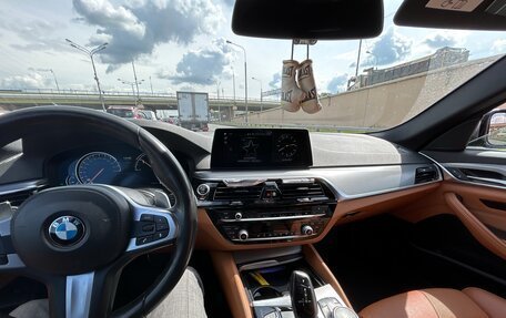BMW 5 серия, 2017 год, 3 000 000 рублей, 2 фотография
