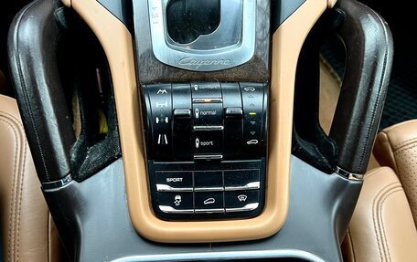 Porsche Cayenne III, 2012 год, 3 100 000 рублей, 15 фотография