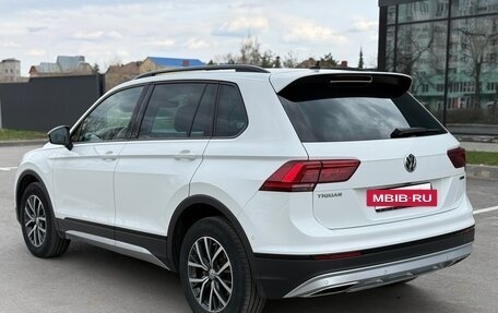 Volkswagen Tiguan II, 2019 год, 3 100 000 рублей, 3 фотография