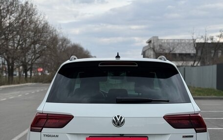 Volkswagen Tiguan II, 2019 год, 3 100 000 рублей, 4 фотография