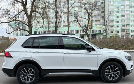Volkswagen Tiguan II, 2019 год, 3 100 000 рублей, 6 фотография