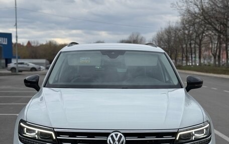 Volkswagen Tiguan II, 2019 год, 3 100 000 рублей, 8 фотография