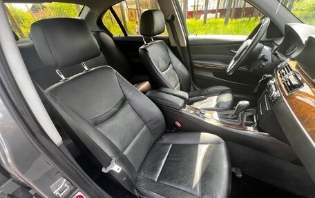 BMW 3 серия, 2011 год, 1 100 000 рублей, 11 фотография