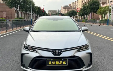 Toyota Corolla, 2022 год, 1 345 000 рублей, 2 фотография