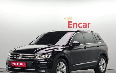 Volkswagen Tiguan II, 2020 год, 2 150 000 рублей, 1 фотография