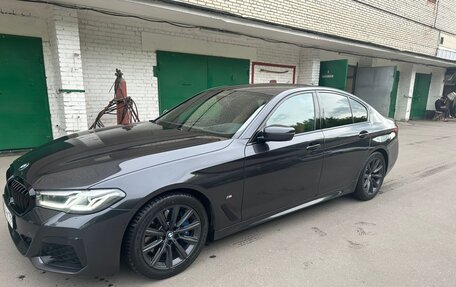 BMW 5 серия, 2020 год, 5 300 000 рублей, 3 фотография