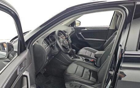 Volkswagen Tiguan II, 2020 год, 2 150 000 рублей, 10 фотография