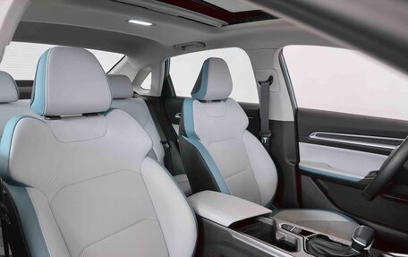 Geely Emgrand, 2023 год, 1 950 000 рублей, 28 фотография