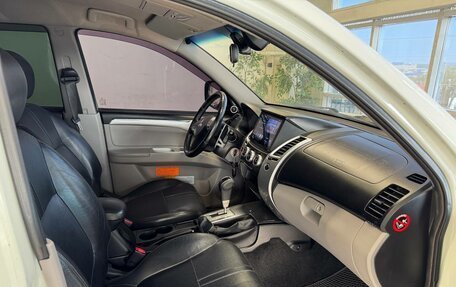 Mitsubishi Pajero Sport II рестайлинг, 2012 год, 1 380 000 рублей, 9 фотография