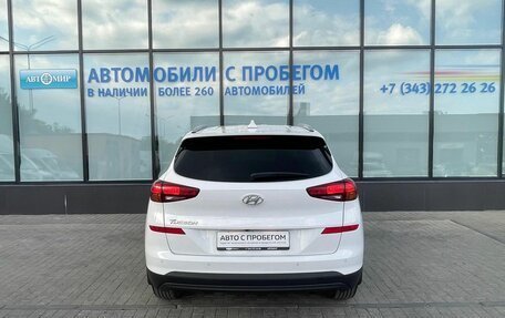 Hyundai Tucson III, 2020 год, 2 370 000 рублей, 4 фотография
