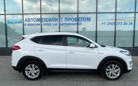 Hyundai Tucson III, 2020 год, 2 370 000 рублей, 6 фотография