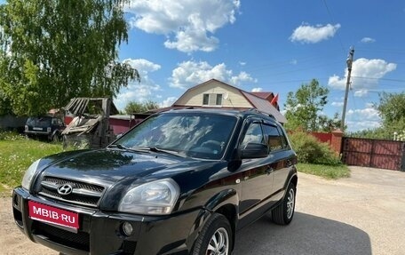 Hyundai Tucson III, 2008 год, 870 000 рублей, 1 фотография