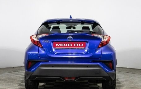 Toyota C-HR I рестайлинг, 2019 год, 2 299 700 рублей, 6 фотография