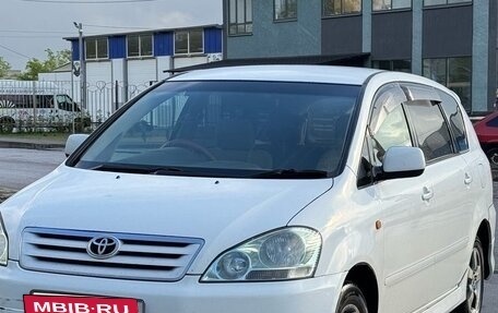 Toyota Ipsum II, 2001 год, 700 000 рублей, 2 фотография